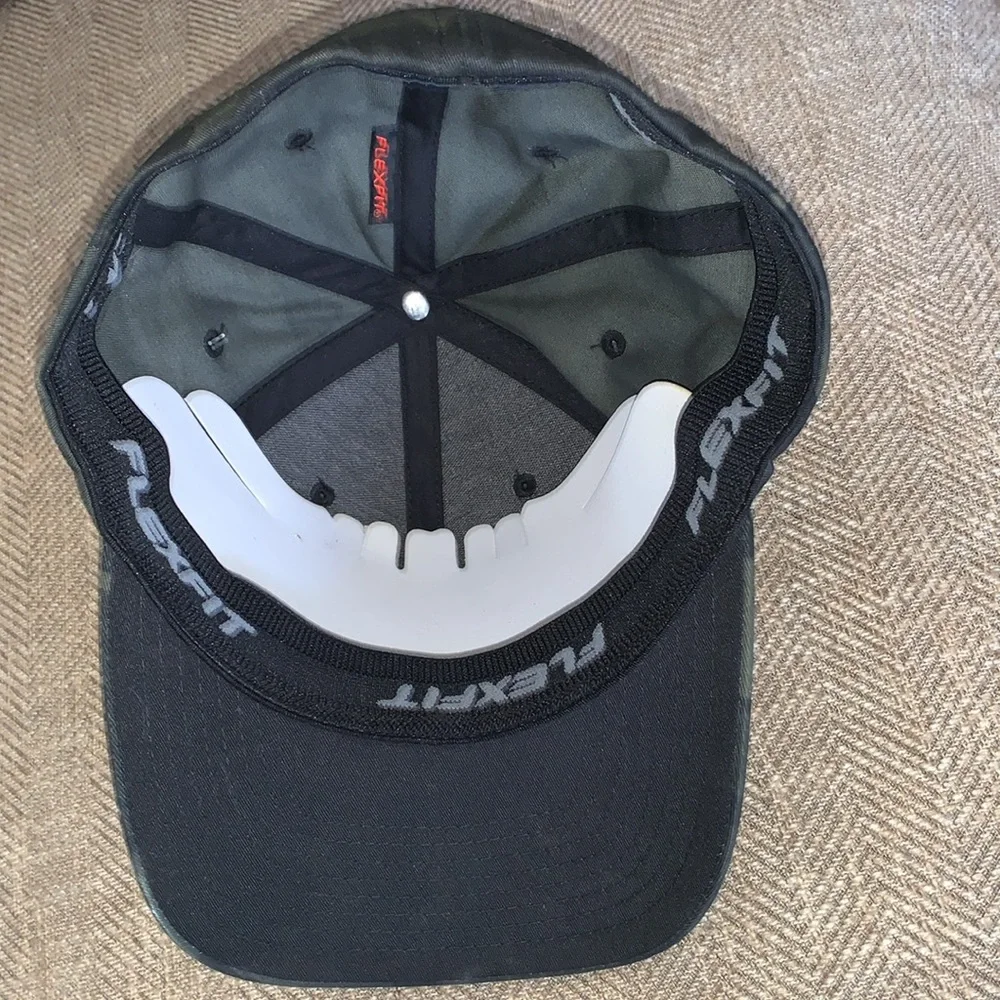 New with Tags Yupoong Sgt Golf Golf is Hell mulitcam Hat size L/XL. Very nice.